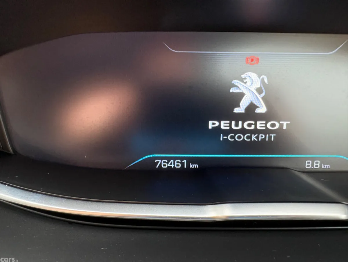 Peugeot 3008 MPV, Petrol, 2019, Grey