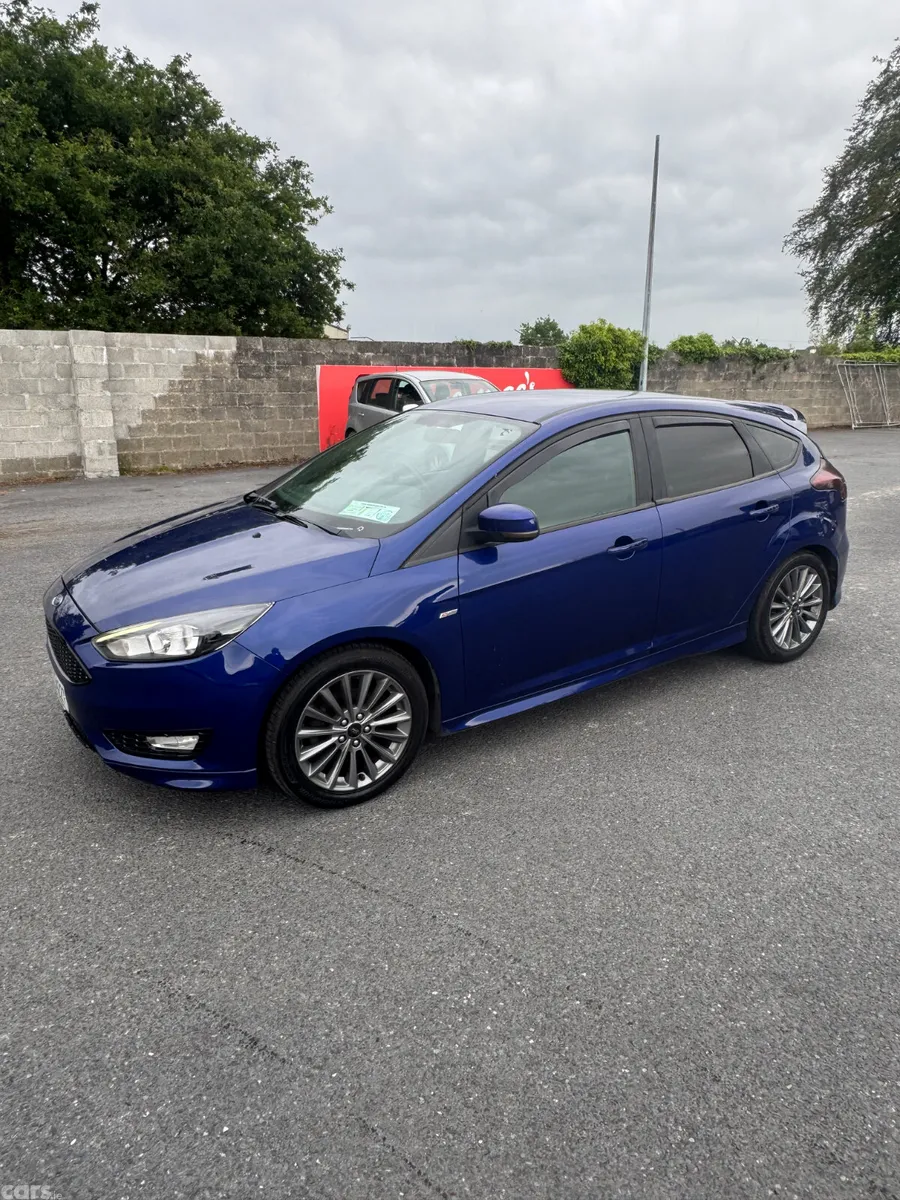 Ford Focus Hatchback, Diesel, 2018, Blue