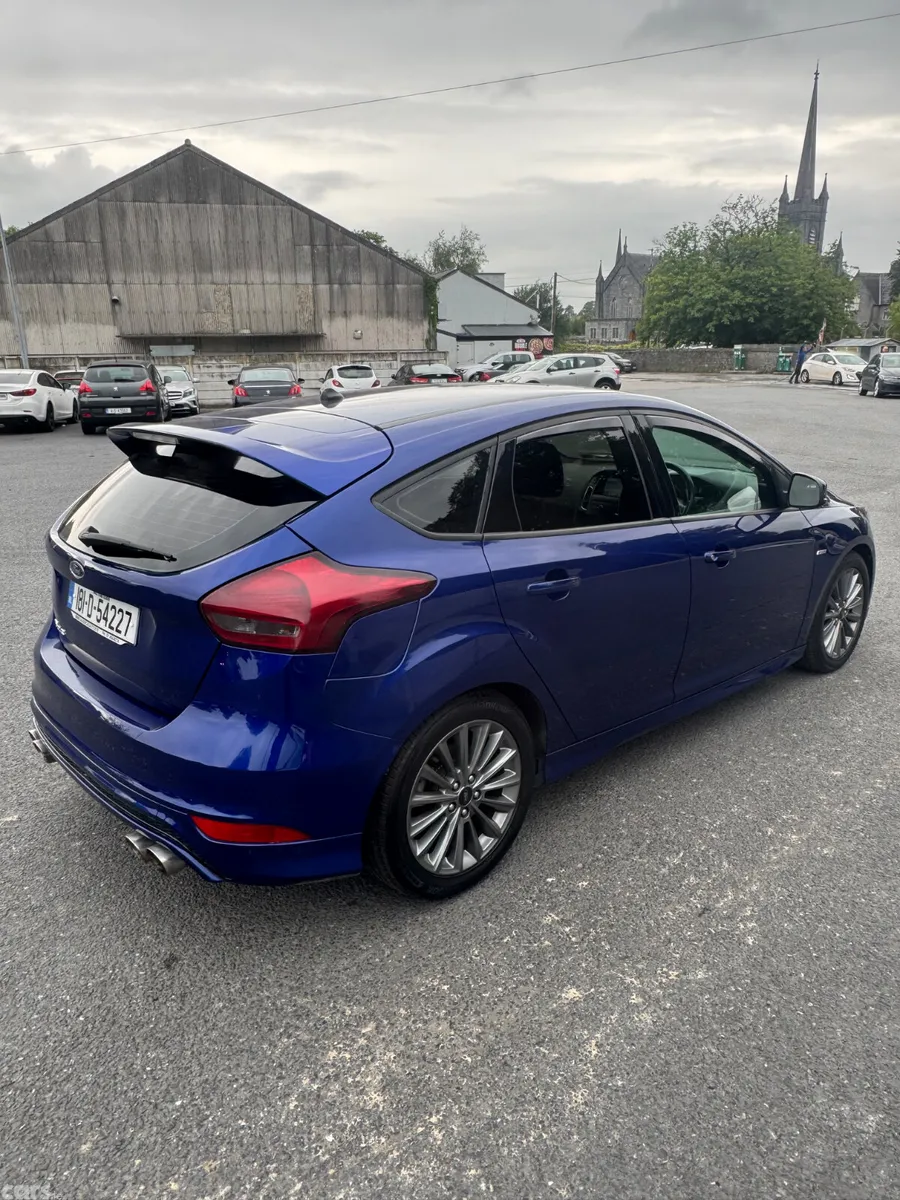 Ford Focus Hatchback, Diesel, 2018, Blue