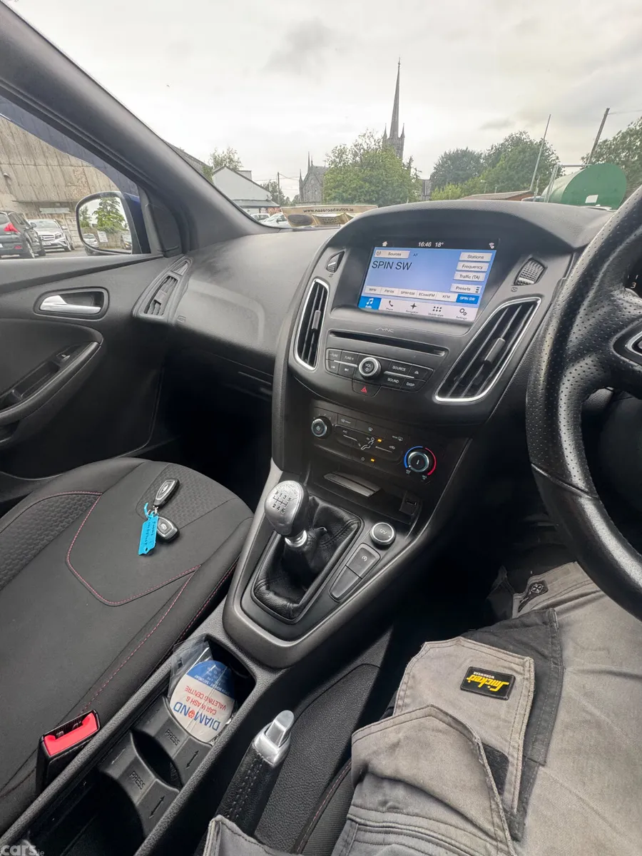 Ford Focus Hatchback, Diesel, 2018, Blue
