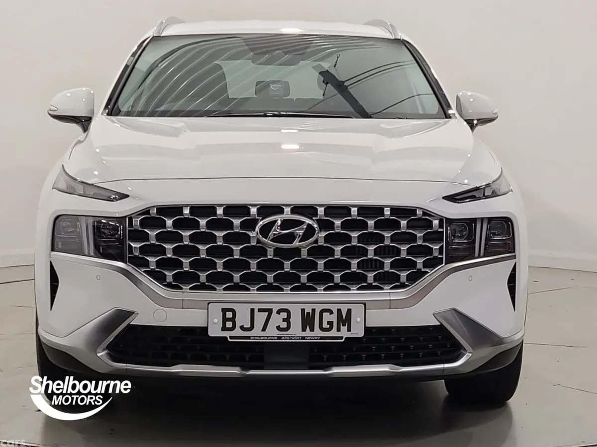 Hyundai Santa Fe Estate, Petrol Hybrid, 2023, White