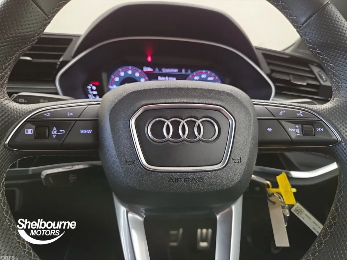 Audi Q3 Estate, Petrol, 2025, Grey