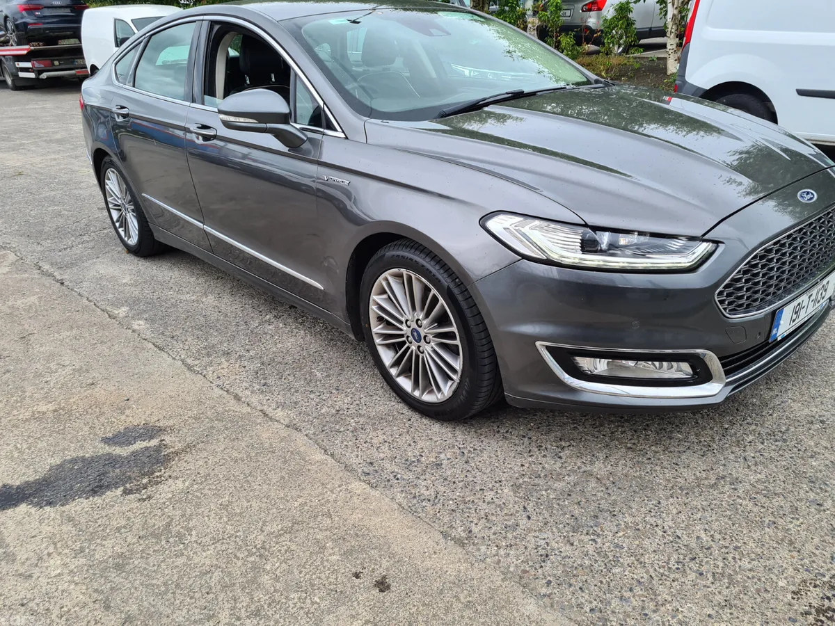 Ford Mondeo Hatchback, Diesel, 2019, Grey