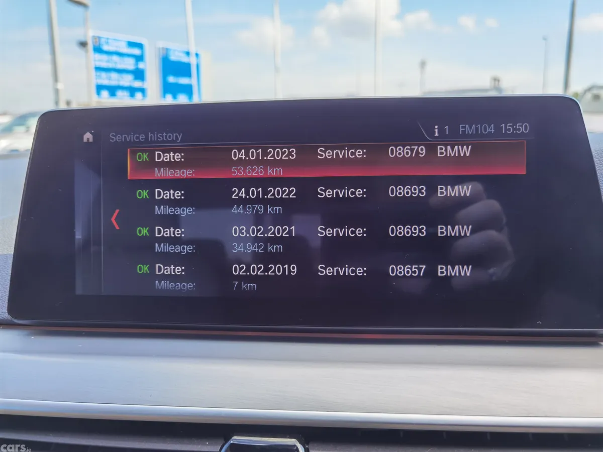 BMW 5-Series Saloon, Petrol Plug-in Hybrid, 2019, Blue