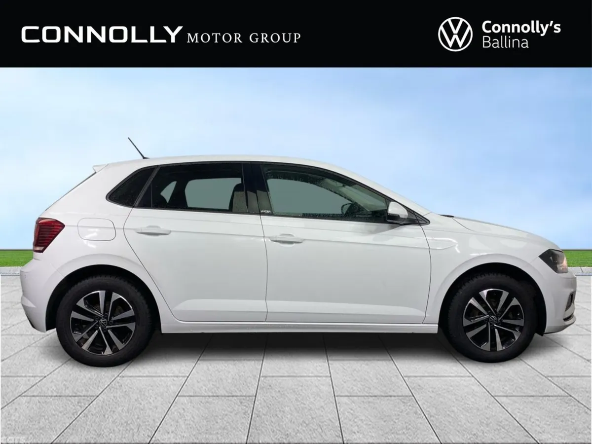 Volkswagen Polo Hatchback, Petrol, 2021, White
