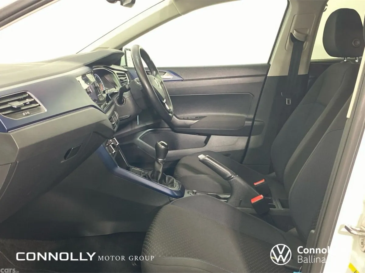 Volkswagen Polo Hatchback, Petrol, 2021, White