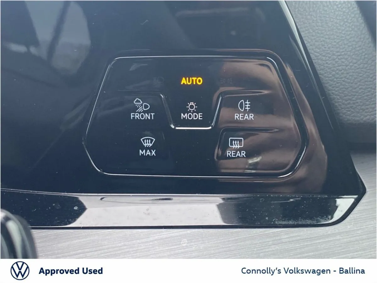 Volkswagen Golf Estate, Diesel, 2024, Grey