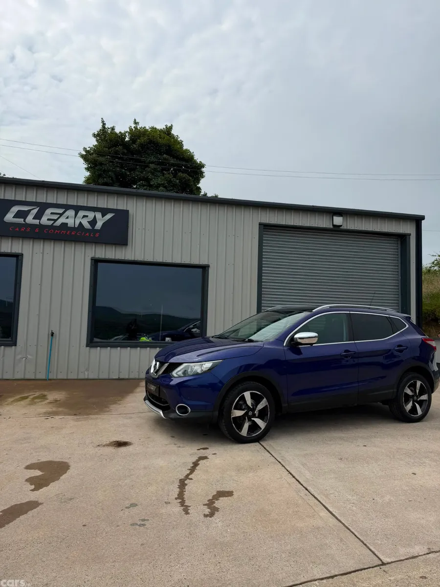 Nissan Qashqai SUV, Diesel, 2016, Blue