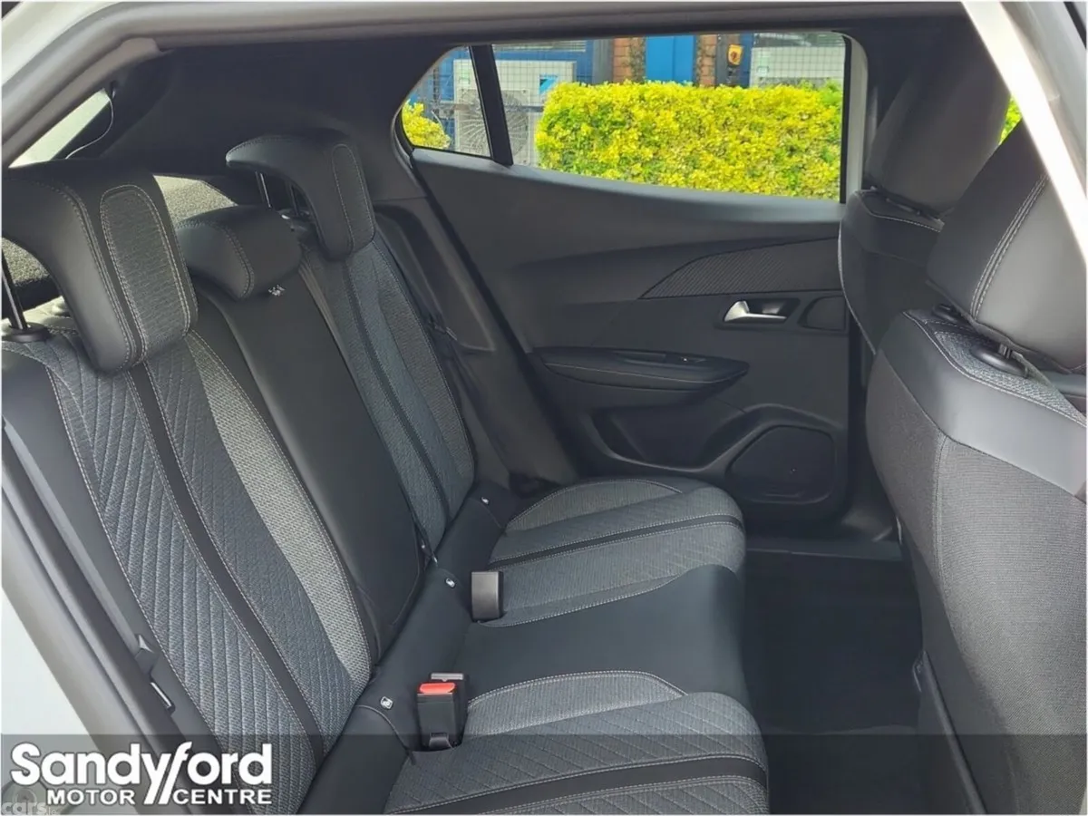 Peugeot 2008 SUV, Petrol Hybrid, 2026, White