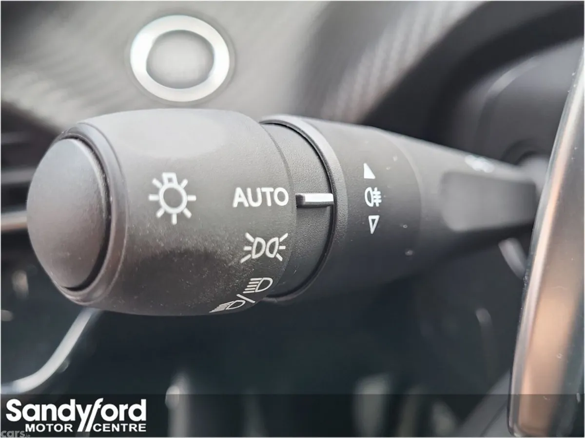 Peugeot 2008 SUV, Petrol Hybrid, 2026, White