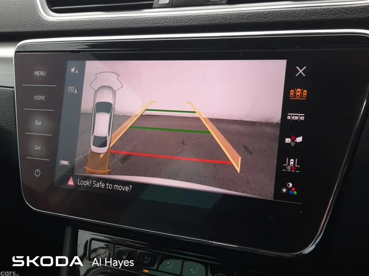 Skoda Superb Saloon, Diesel, 2022, Silver