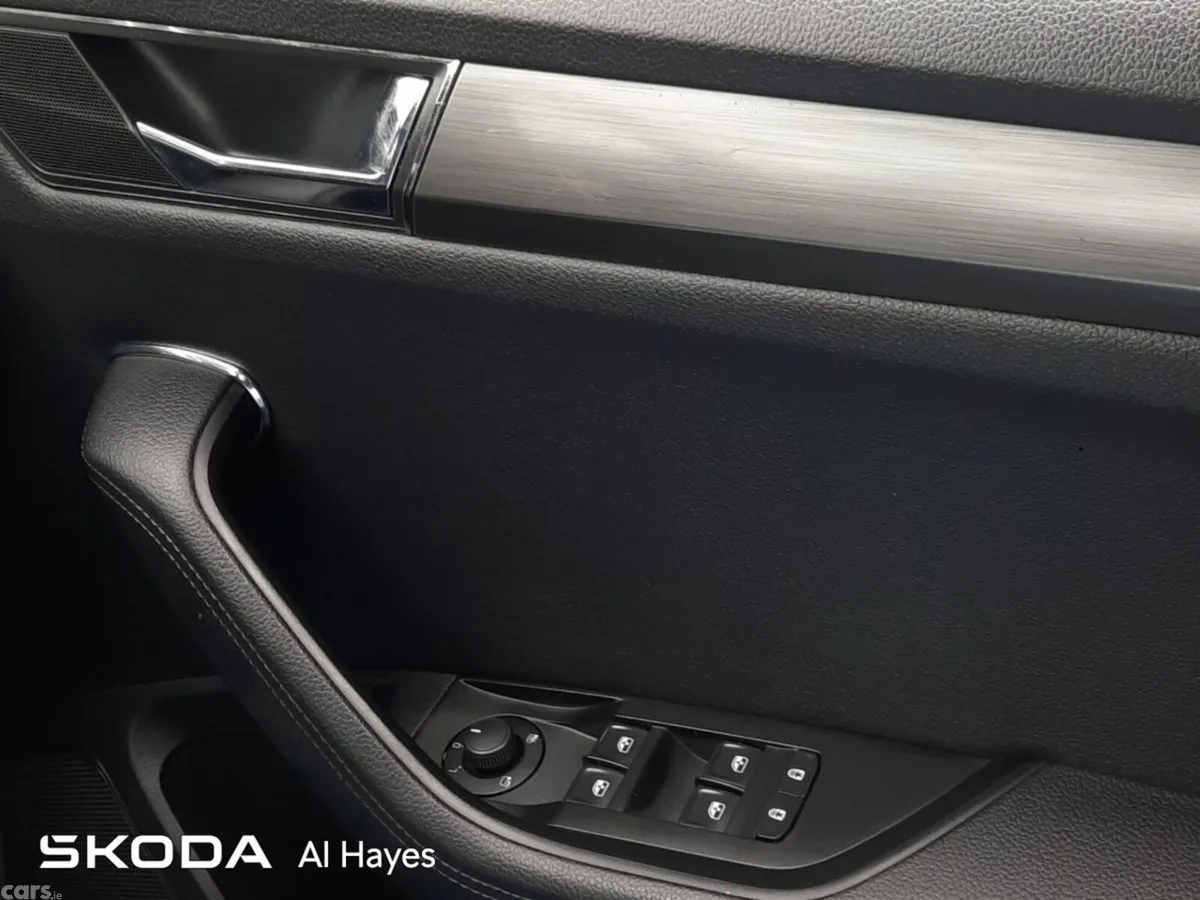 Skoda Superb Saloon, Diesel, 2022, Silver