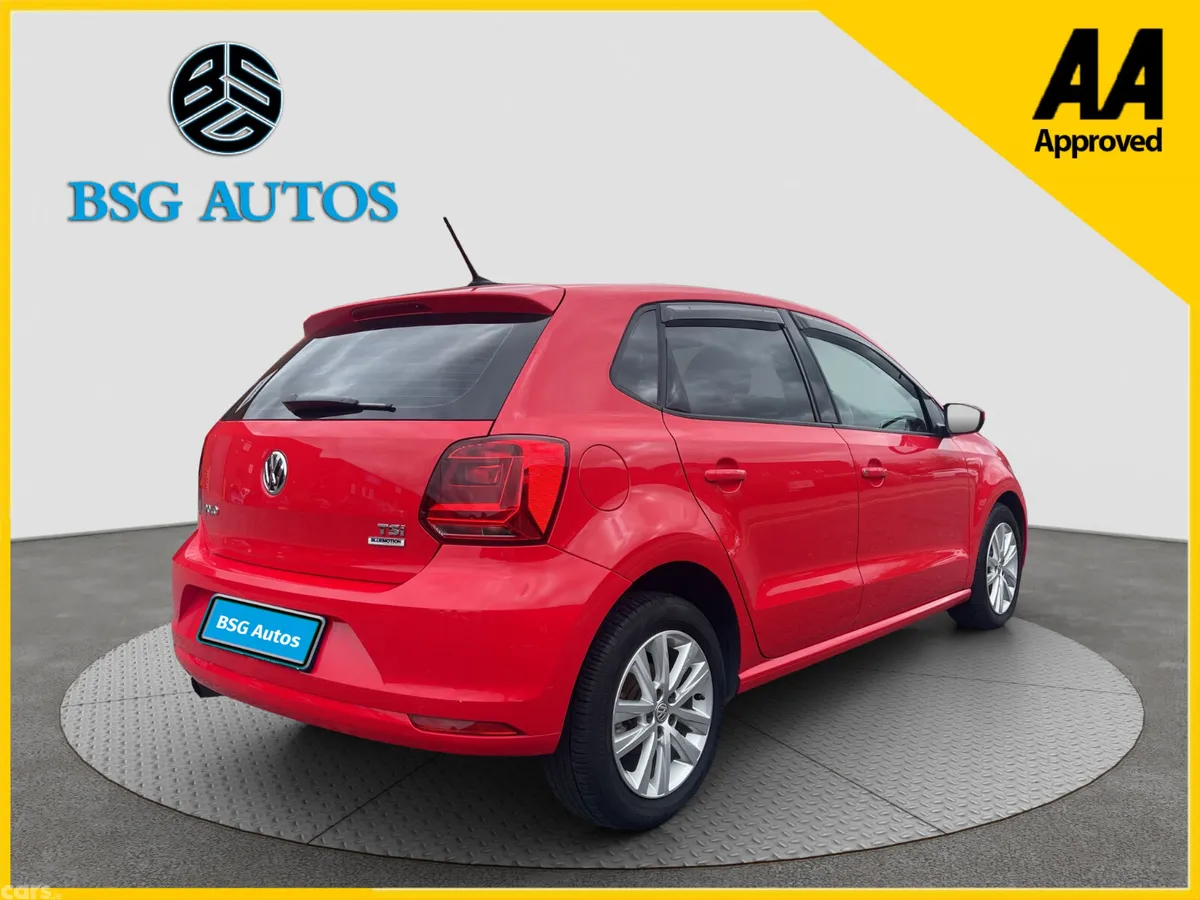 Volkswagen Polo Hatchback, Petrol, 2016, Red