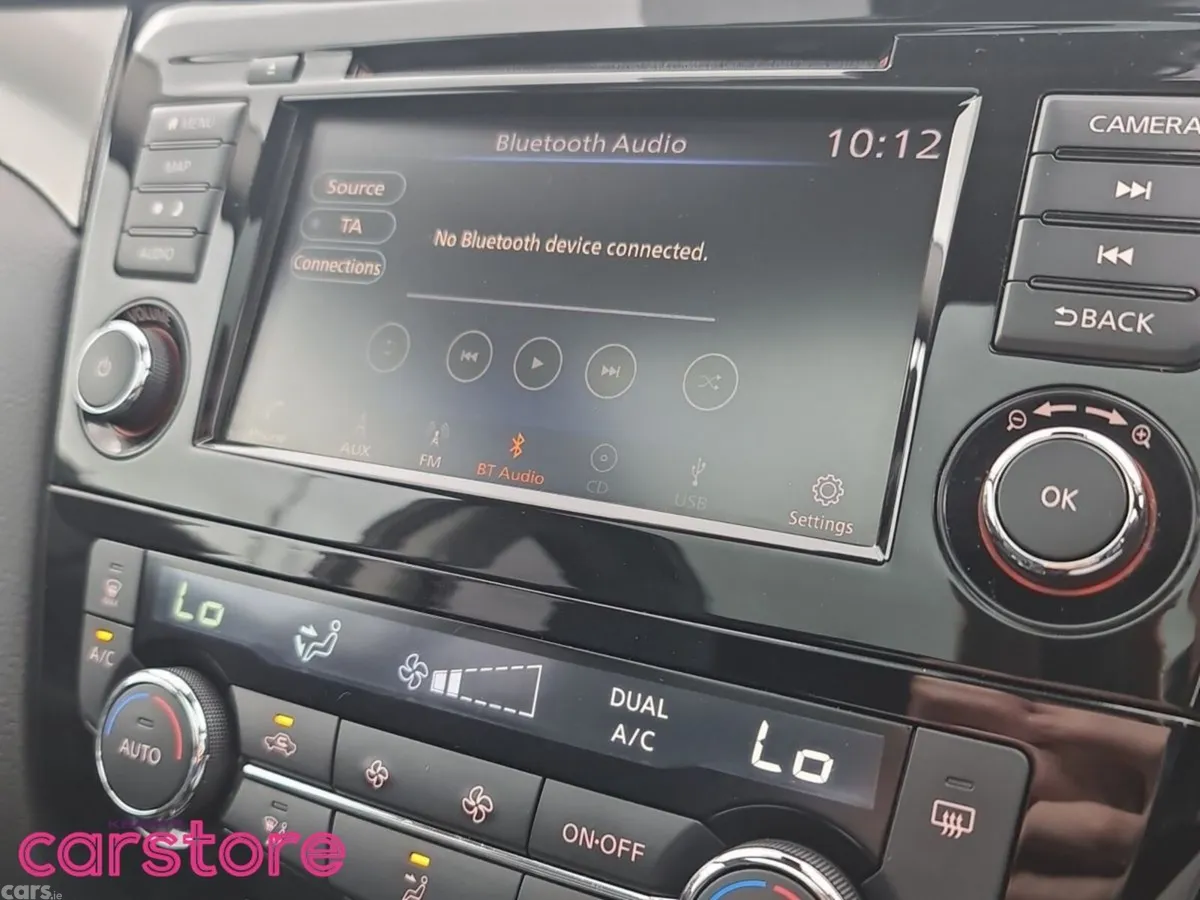 Nissan Qashqai MPV, Diesel, 2019, Brown