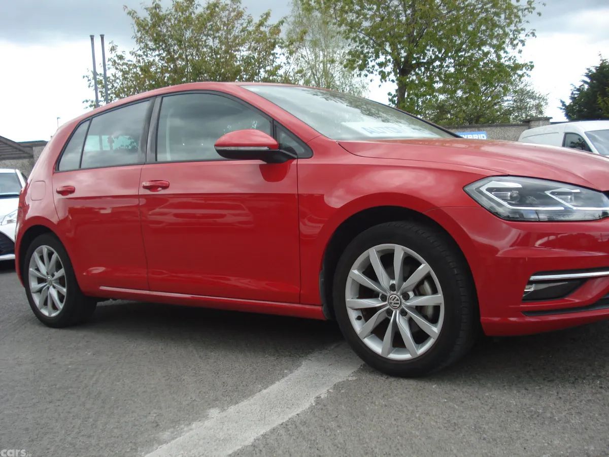 Volkswagen Golf Hatchback, Petrol, 2019, Red
