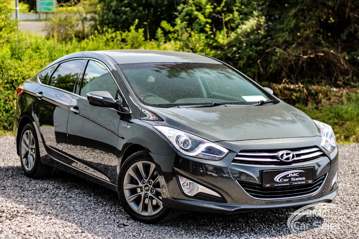 Hyundai i40 Saloon, Diesel, 2015, Grey