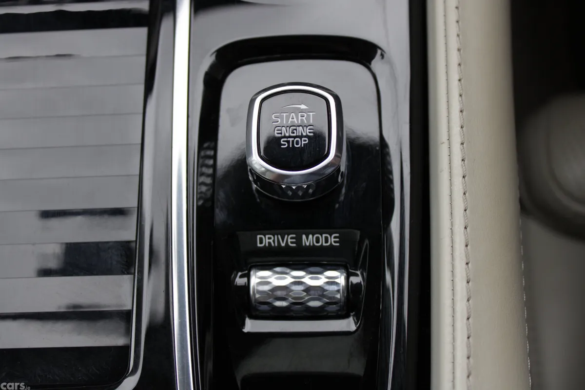 Volvo VOLVO Estate, Petrol Plug-in Hybrid, 2019, Blue
