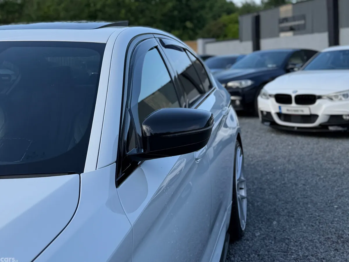 BMW 5-Series Saloon, Diesel, 2019, White