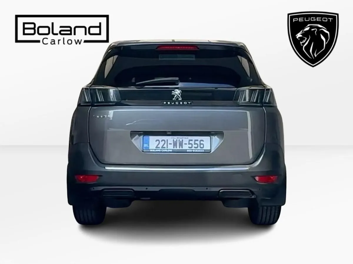 Peugeot 5008 MPV, Diesel, 2022, Grey