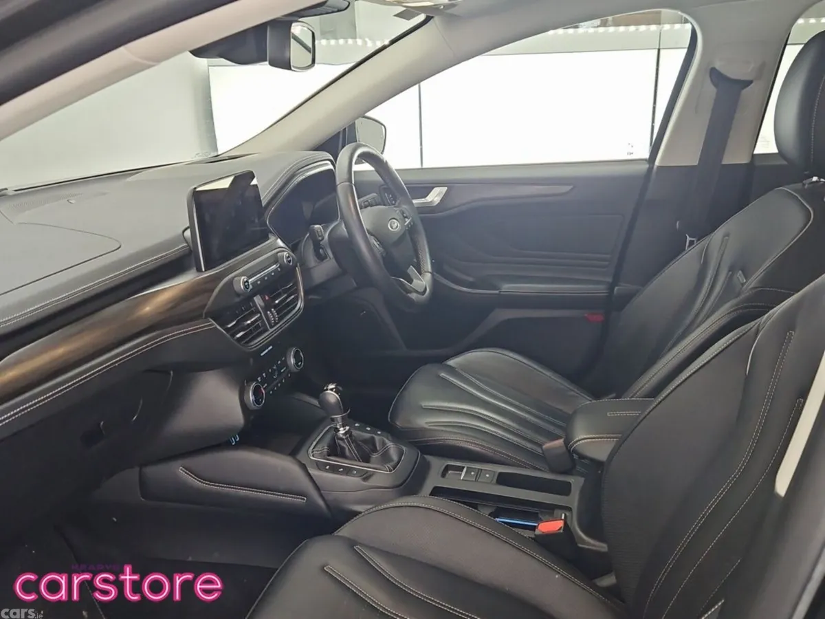 Ford Focus Hatchback, Diesel, 2021, Grey