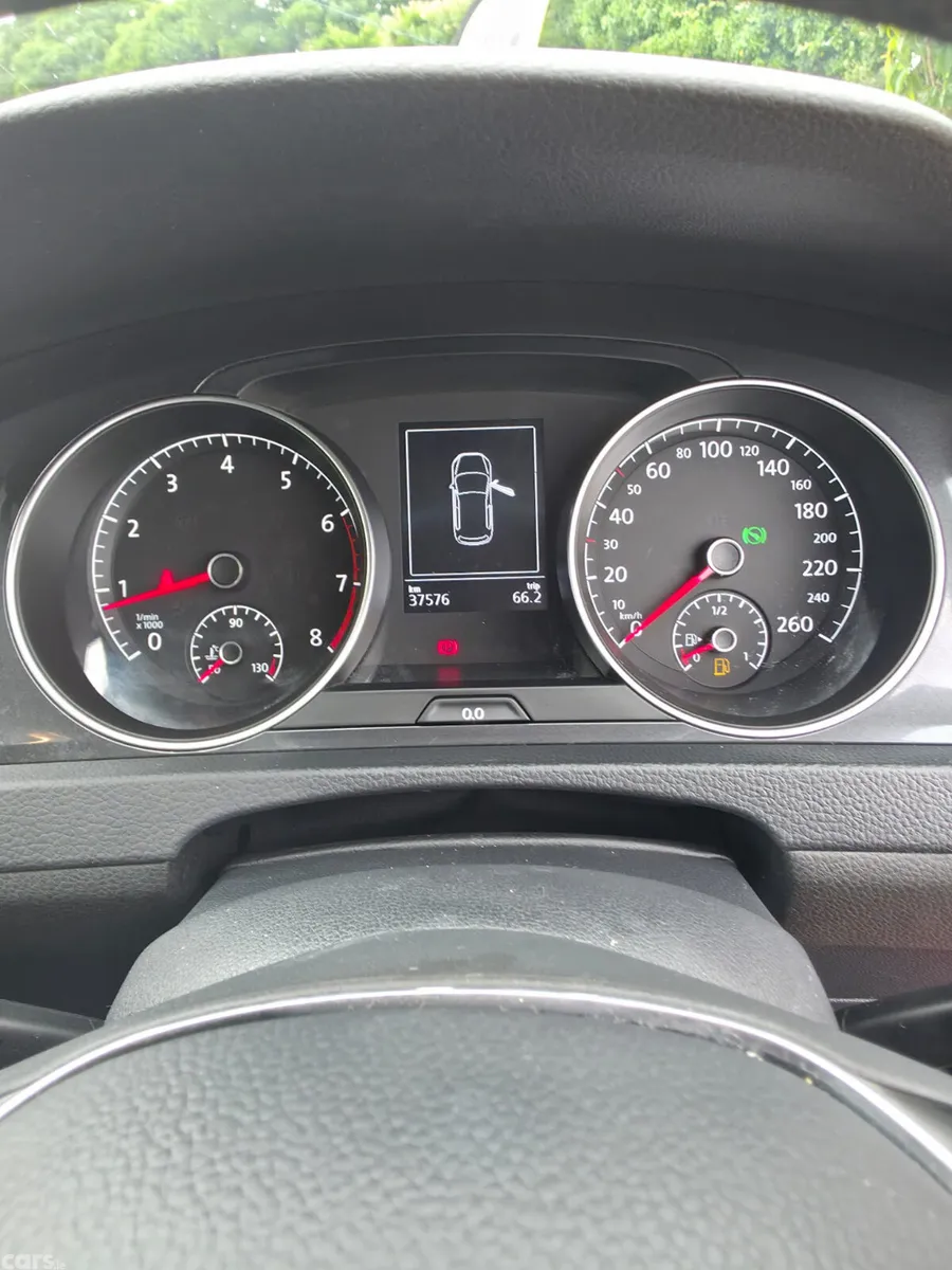 Volkswagen Golf Hatchback, Petrol, 2018, Red