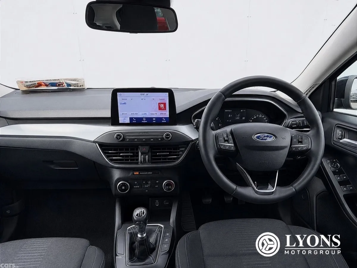 Ford Focus Hatchback, Diesel, 2020, Blue