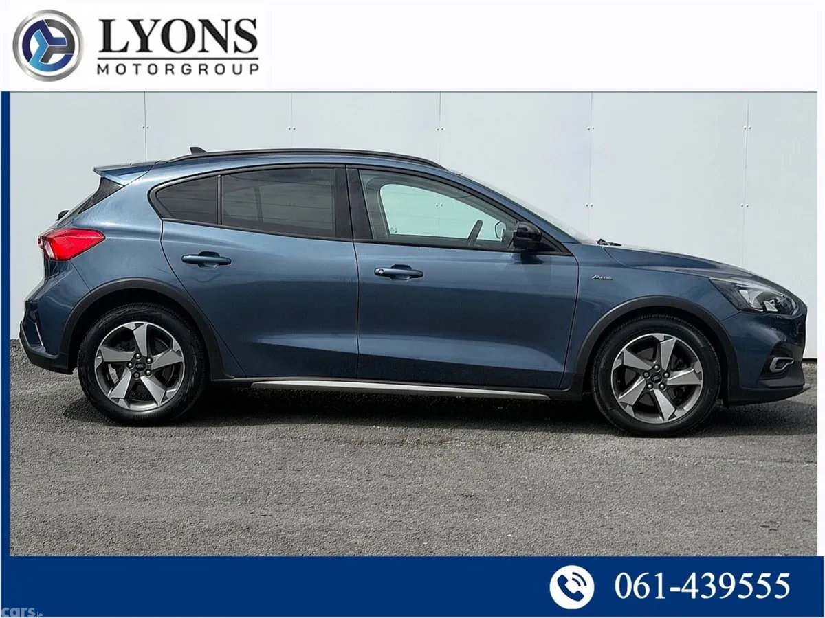 Ford Focus Hatchback, Diesel, 2020, Blue