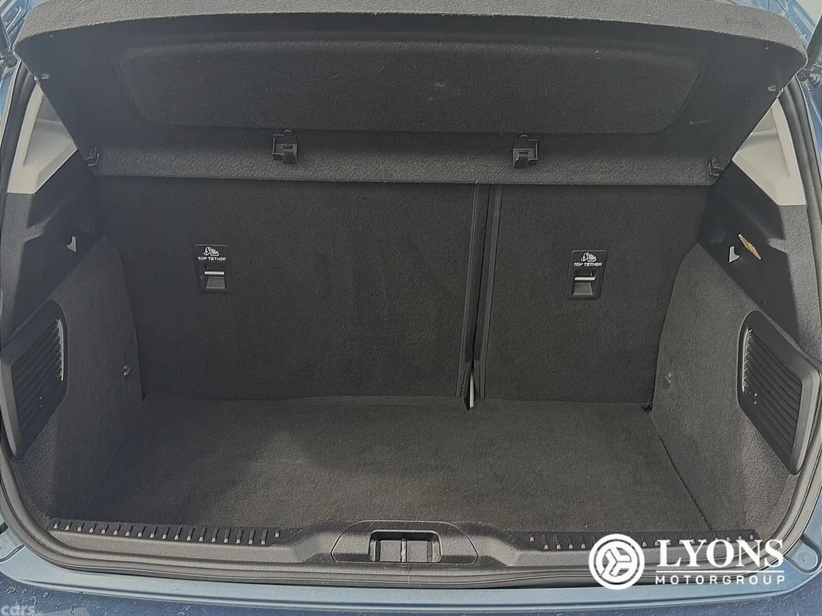 Ford Focus Hatchback, Diesel, 2020, Blue