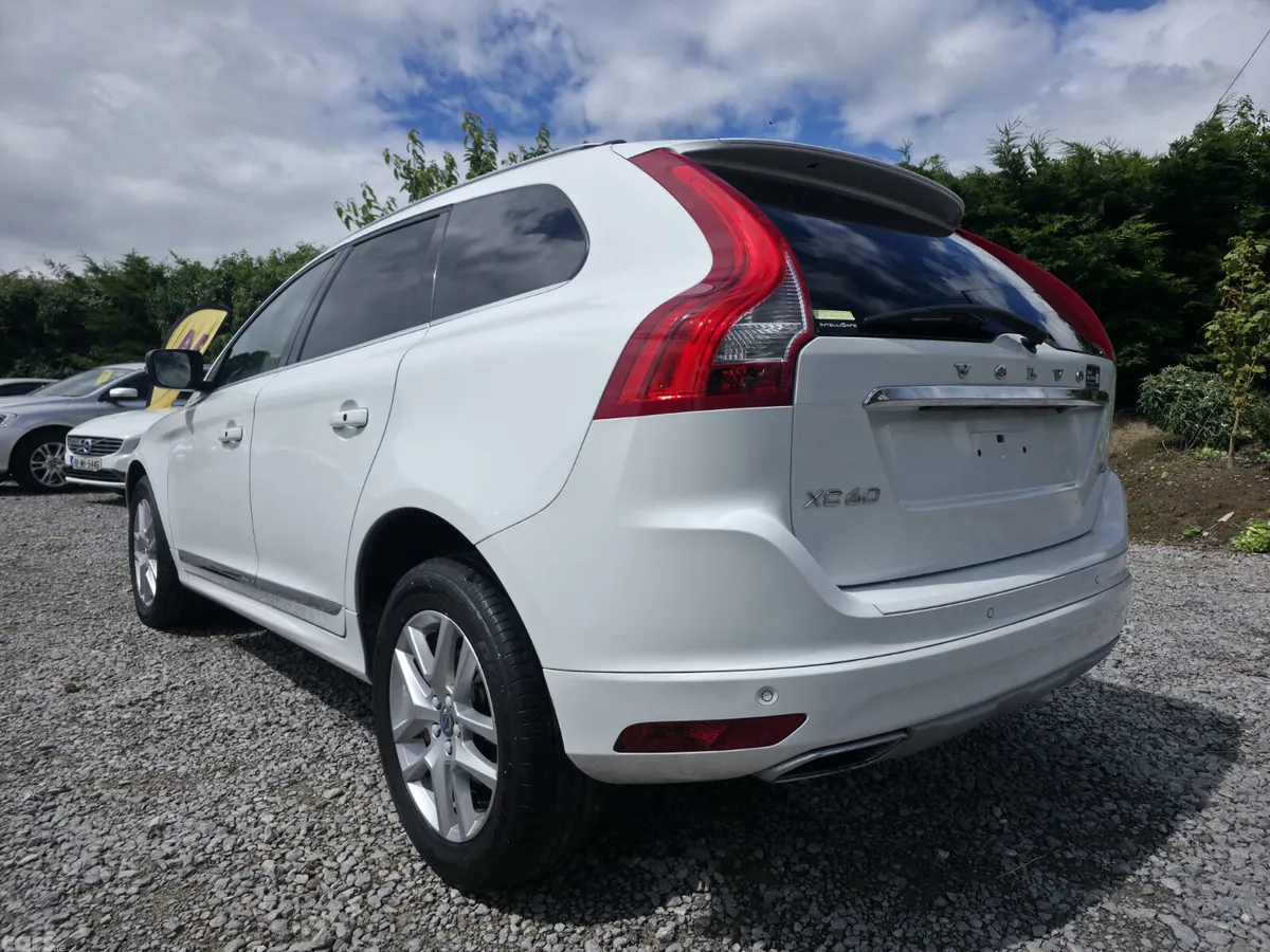 Volvo XC60 SUV, Diesel, 2017, White