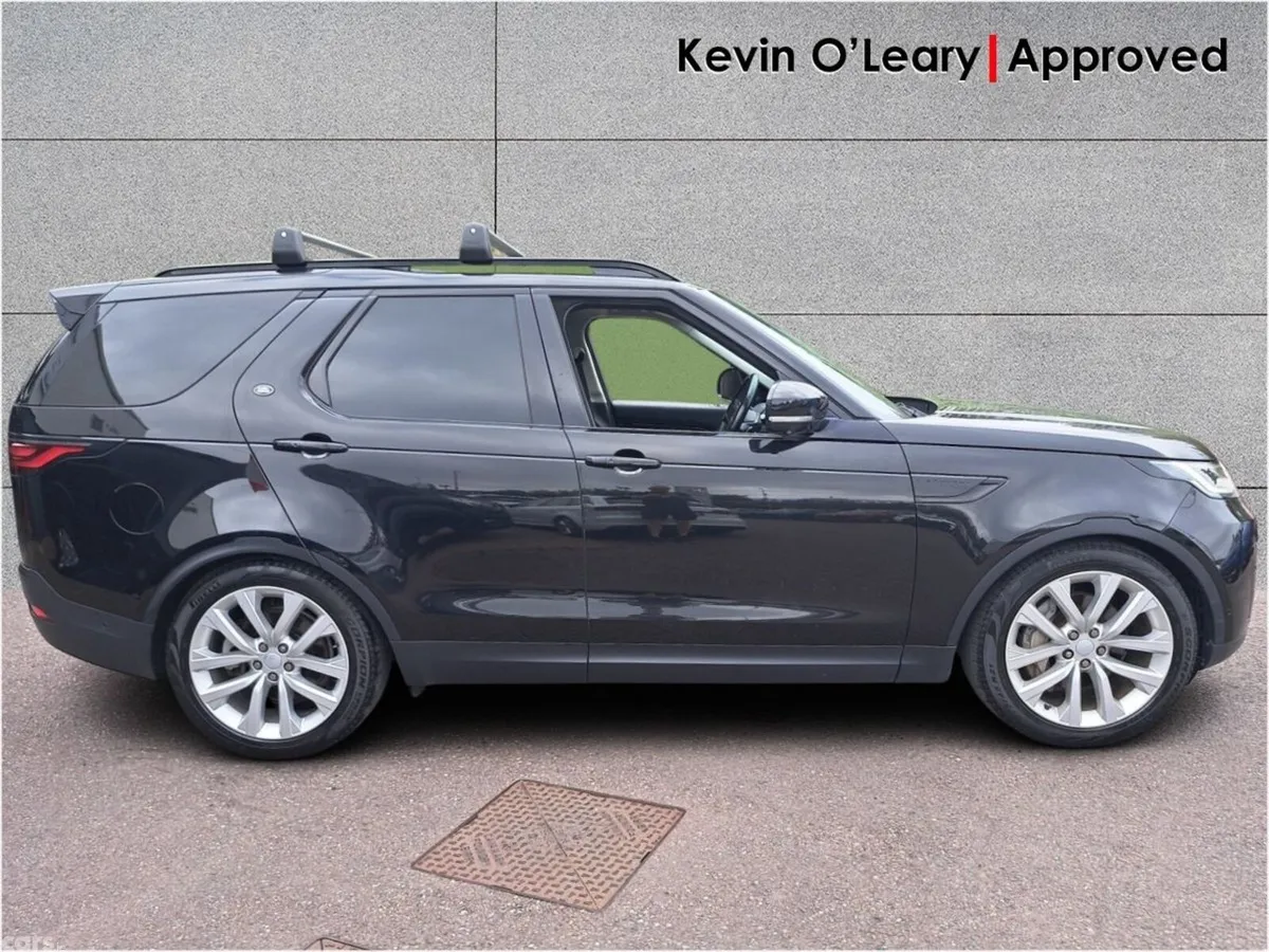 Land Rover Discovery SUV, Diesel, 2022, Black