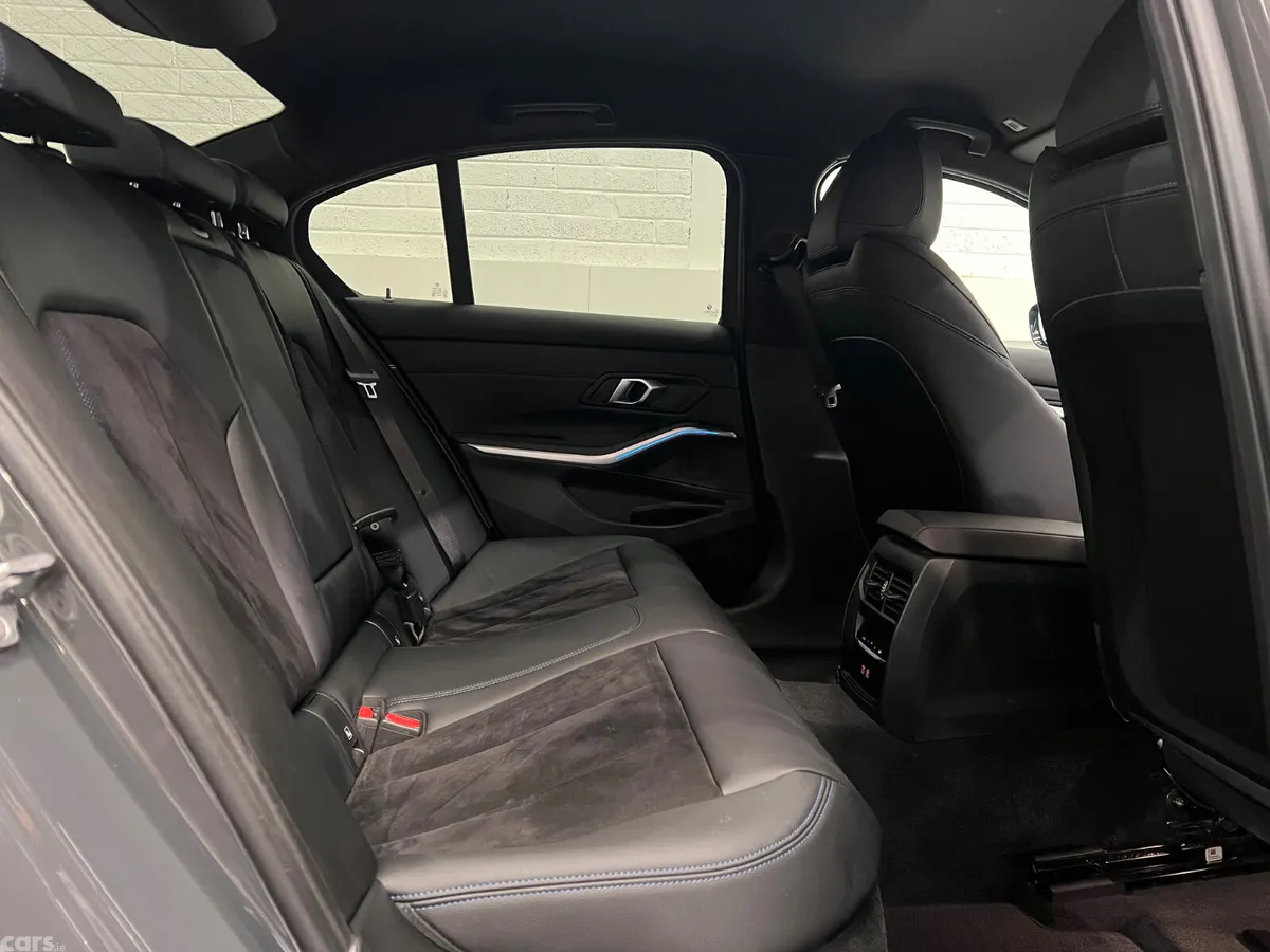 BMW 3-Series Saloon, Petrol Hybrid, 2024, Grey