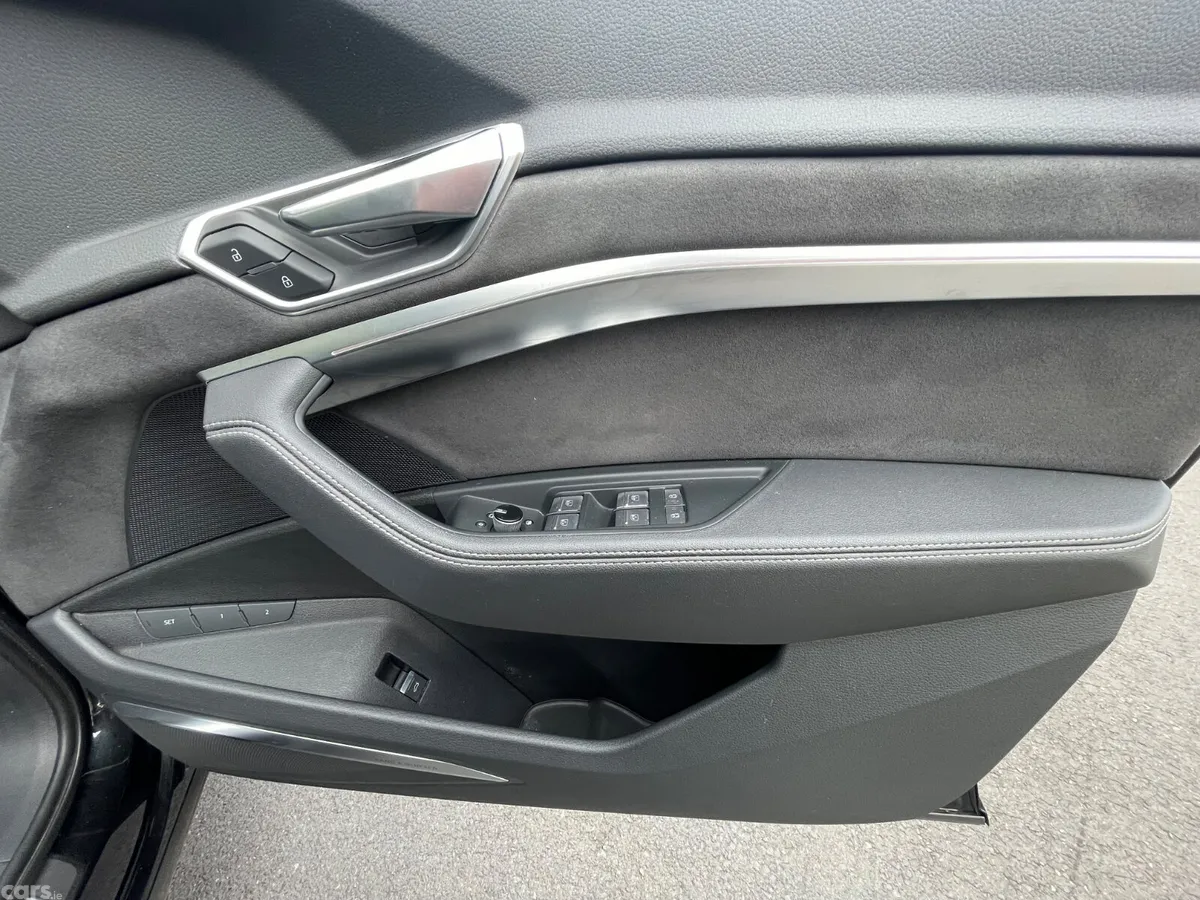 Audi e-tron SUV, Electric, 2023, Black