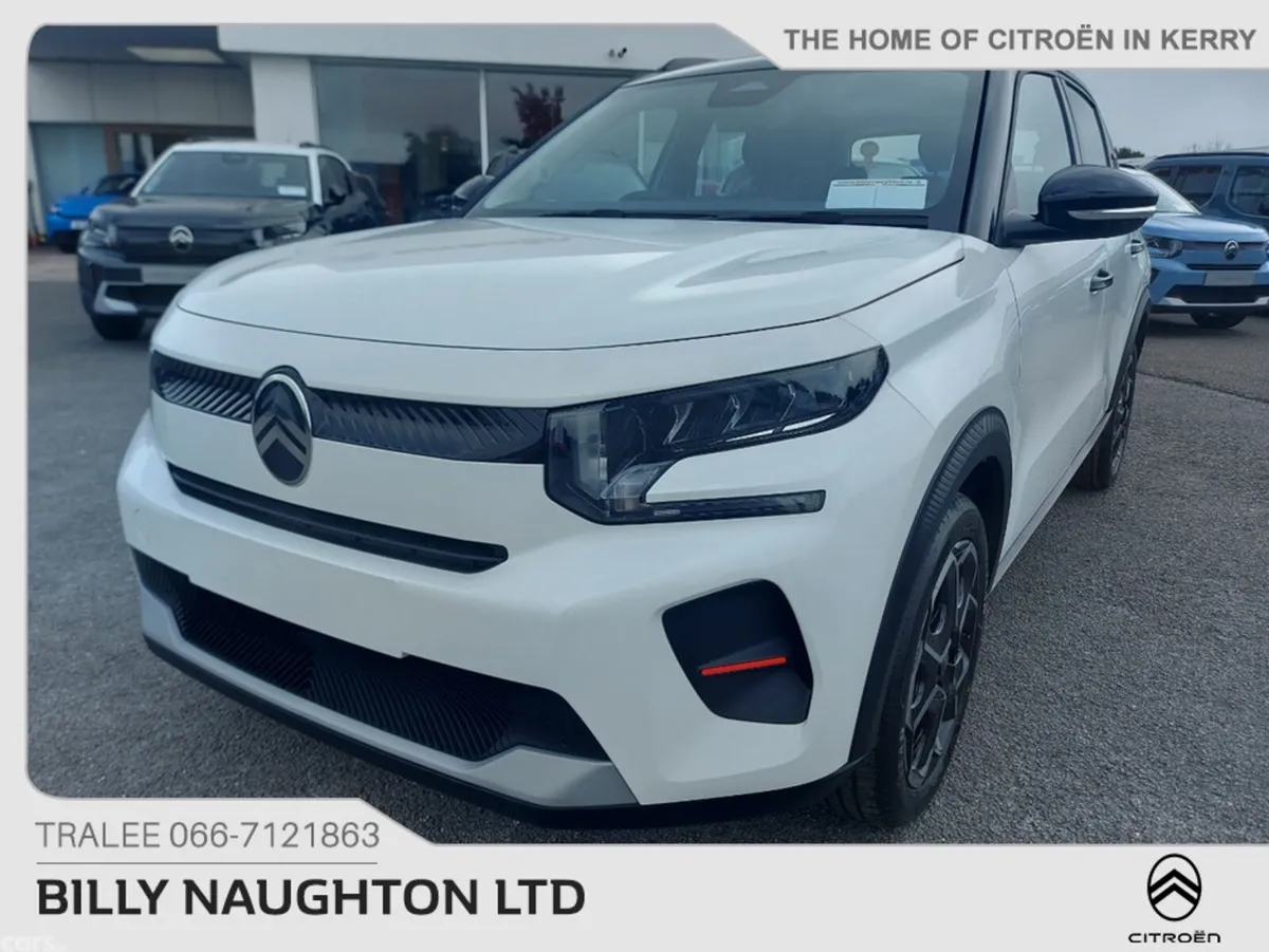 Citroen C3 Hatchback, Petrol, 2027, White