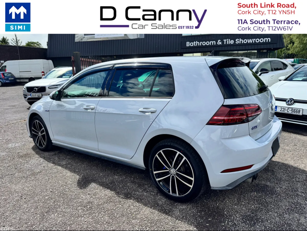 Volkswagen Golf Hatchback, Petrol Plug-in Hybrid, 2019, White