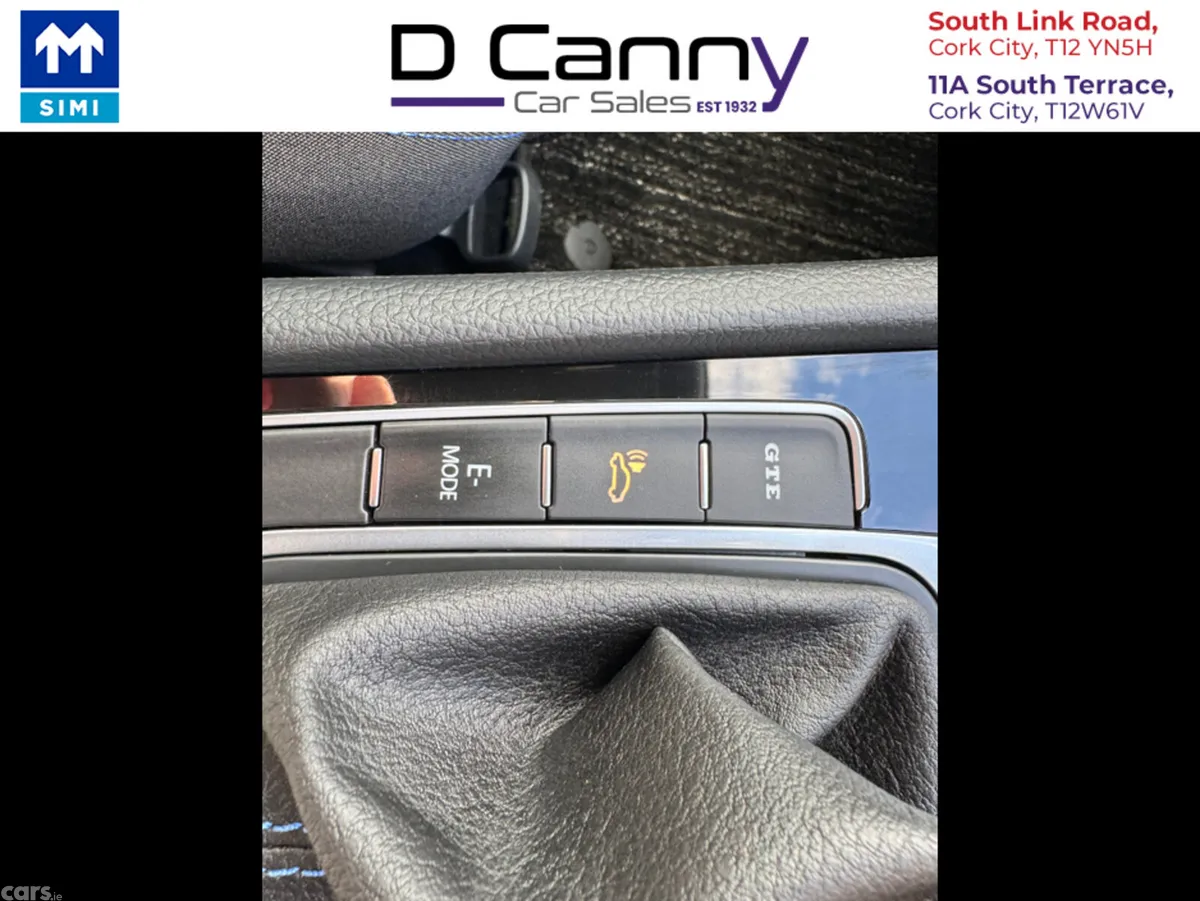 Volkswagen Golf Hatchback, Petrol Plug-in Hybrid, 2019, White