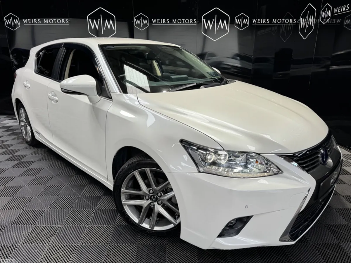 Lexus CT Hatchback, Petrol Hybrid, 2017, White
