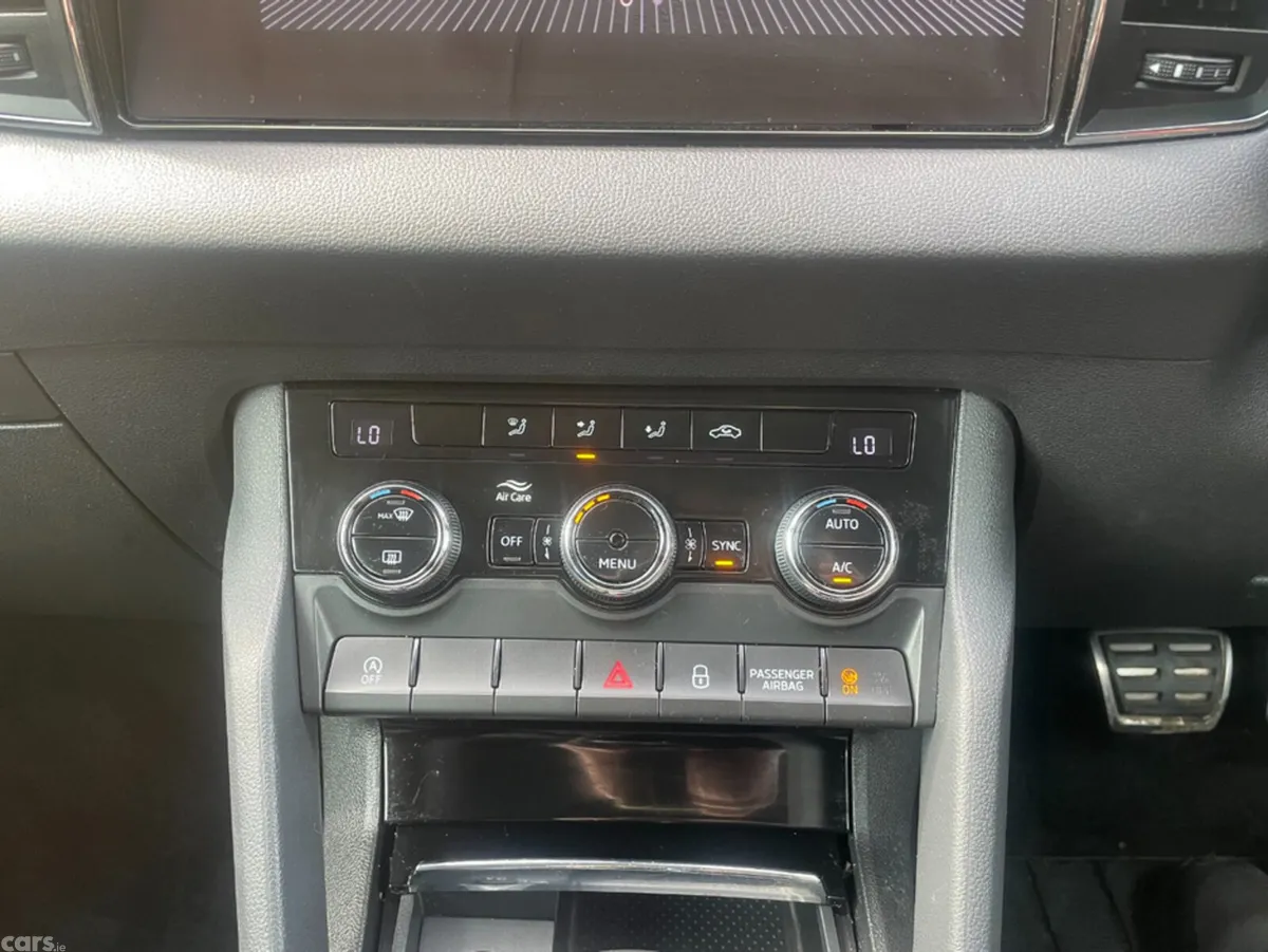 Skoda Karoq SUV, Diesel, 2020, Grey