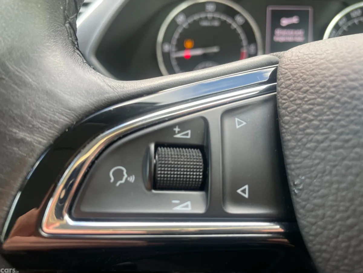 Skoda Superb Hatchback, Diesel, 2019, Black