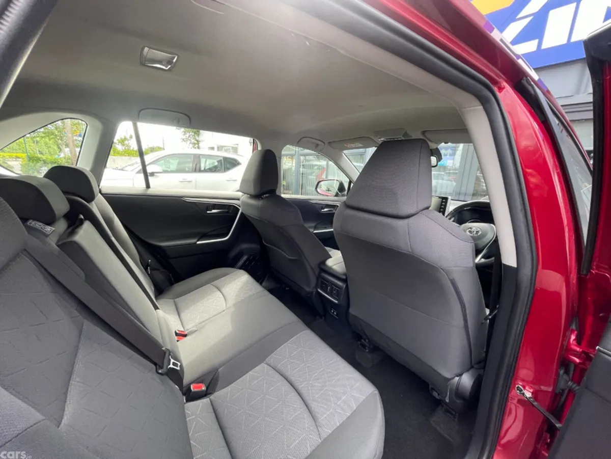 Toyota RAV4 SUV, Petrol Hybrid, 2019, Red