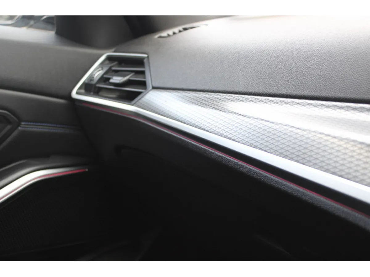BMW 3-Series Estate, Petrol Plug-in Hybrid, 2022, Grey