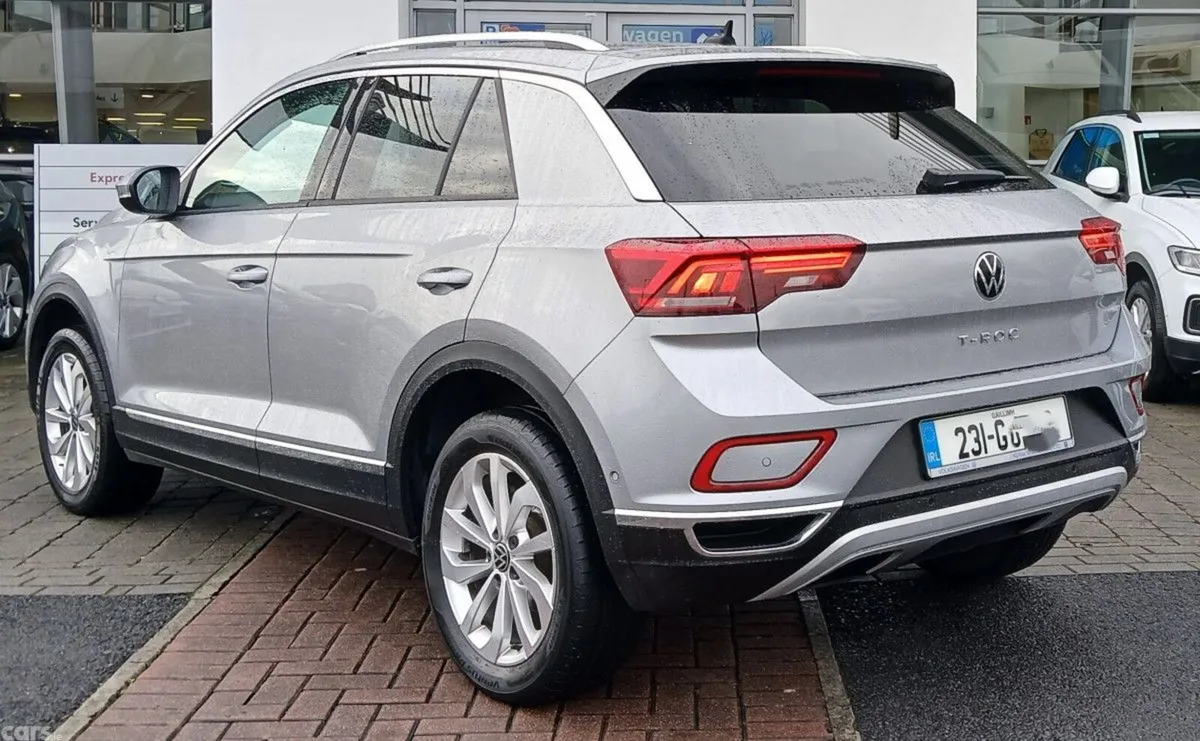 Volkswagen T-Roc SUV, Diesel, 2023, Silver
