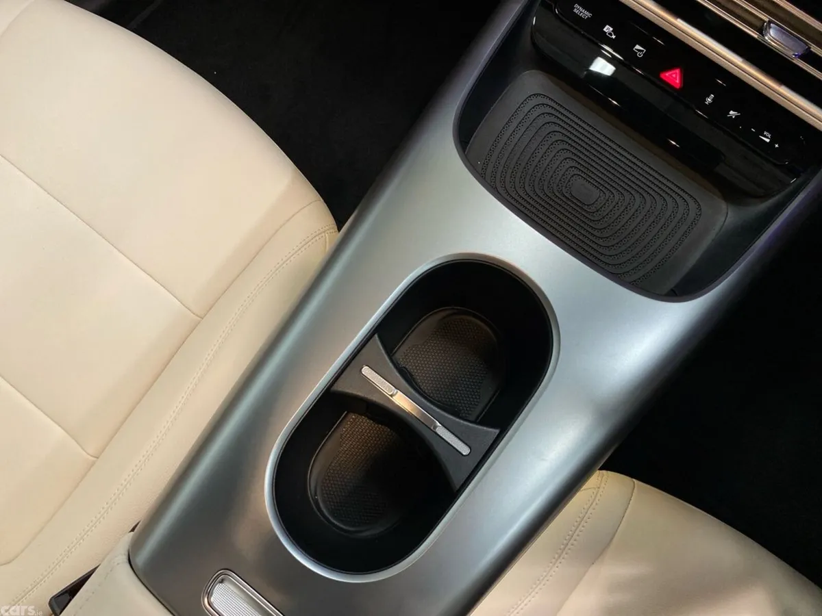 Mercedes-Benz CLA Coupe, Electric, 2026, Black