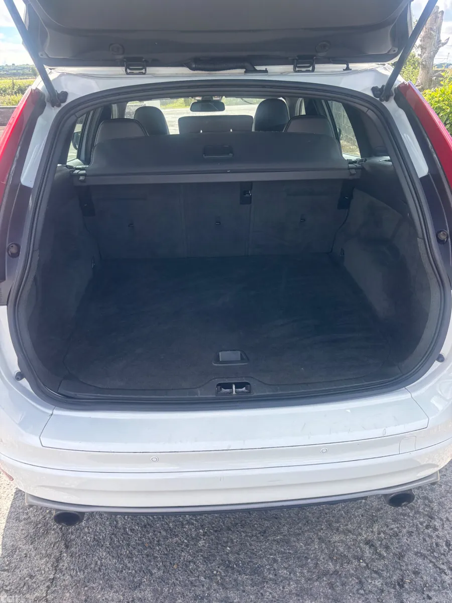 Volvo XC60 SUV, Diesel, 2015, White