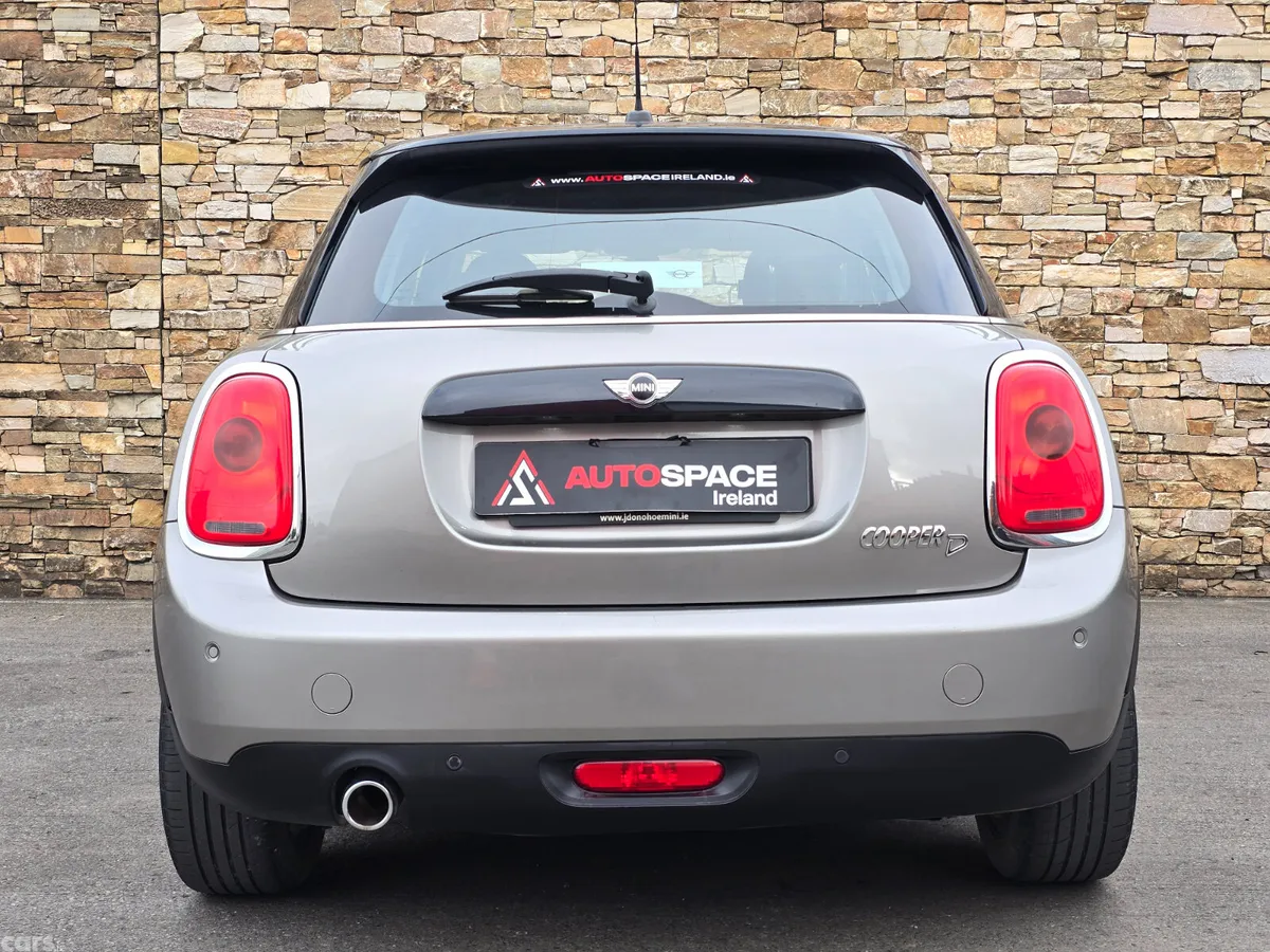 Mini Cooper Hatchback, Diesel, 2018, Grey