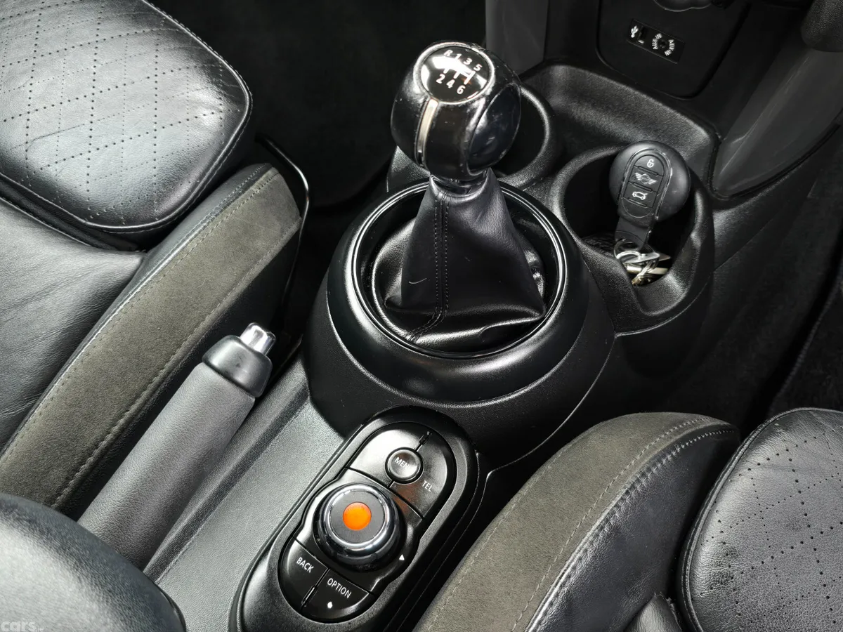 Mini Cooper Hatchback, Diesel, 2018, Grey