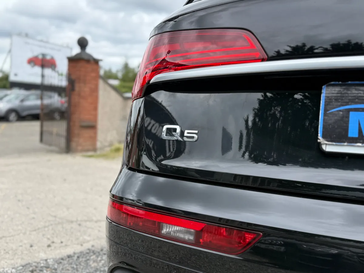 Audi Q5 SUV, Diesel, 2023, Black
