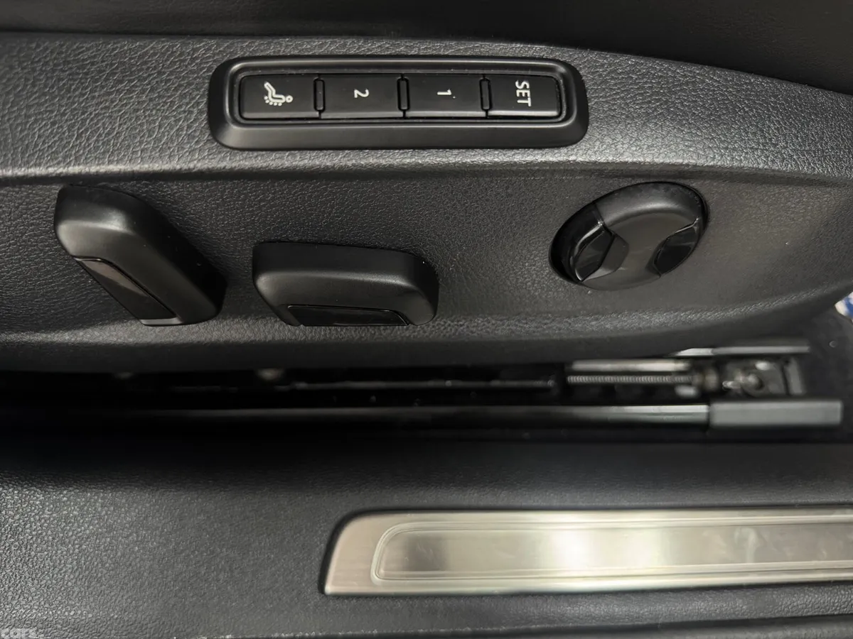 Volkswagen Passat Estate, Diesel, 2019, White