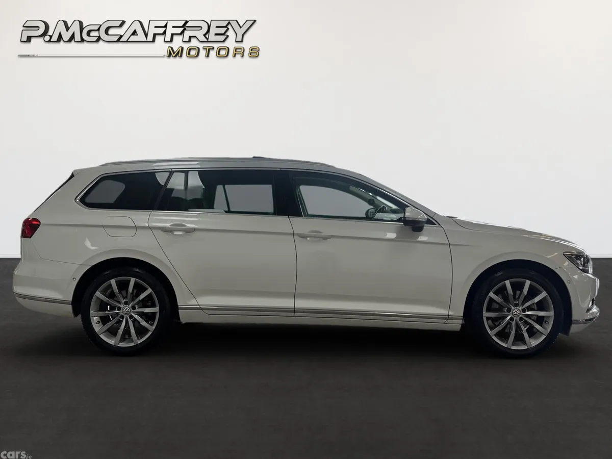 Volkswagen Passat Estate, Diesel, 2019, White