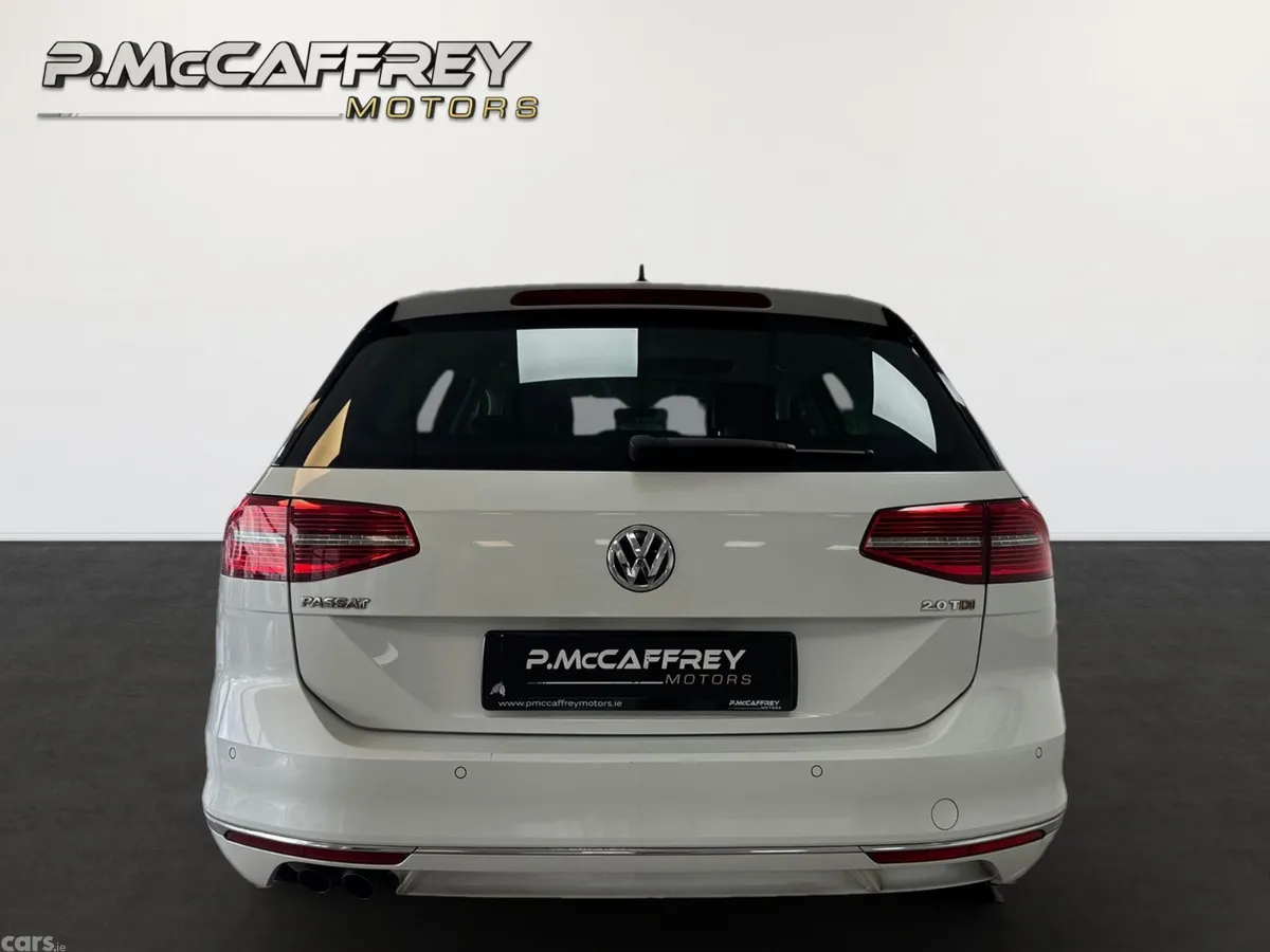 Volkswagen Passat Estate, Diesel, 2019, White