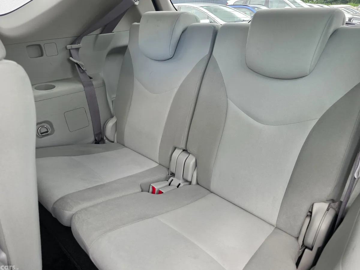 Toyota Prius MPV, Petrol Hybrid, 2013, Blue